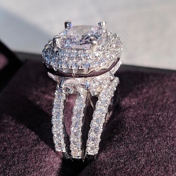 925 Silver & Diamond Simulated - Picture 7 of 8